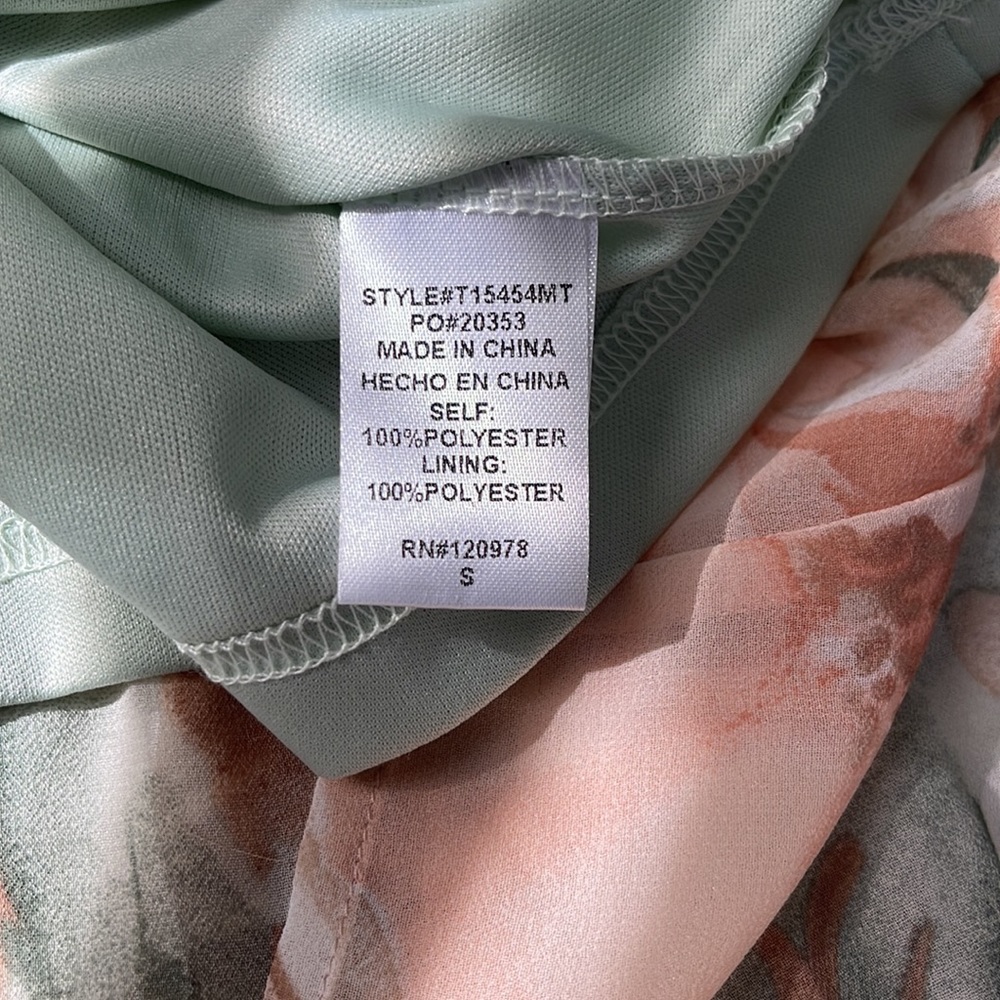 Mint Julep Ruffle Blouse - Picture 6 of 7